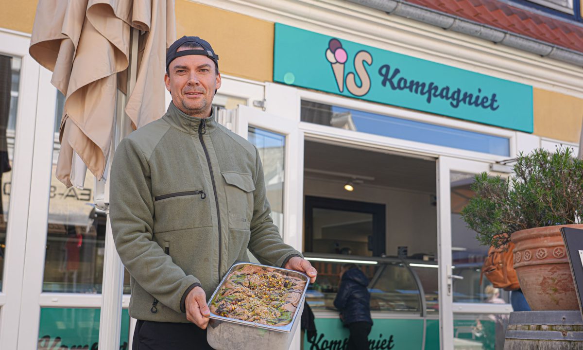 Facaden på Is Kompagniet Løkken